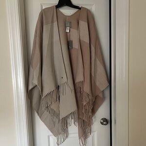 Soia & Kyo Cream and Tan Poncho